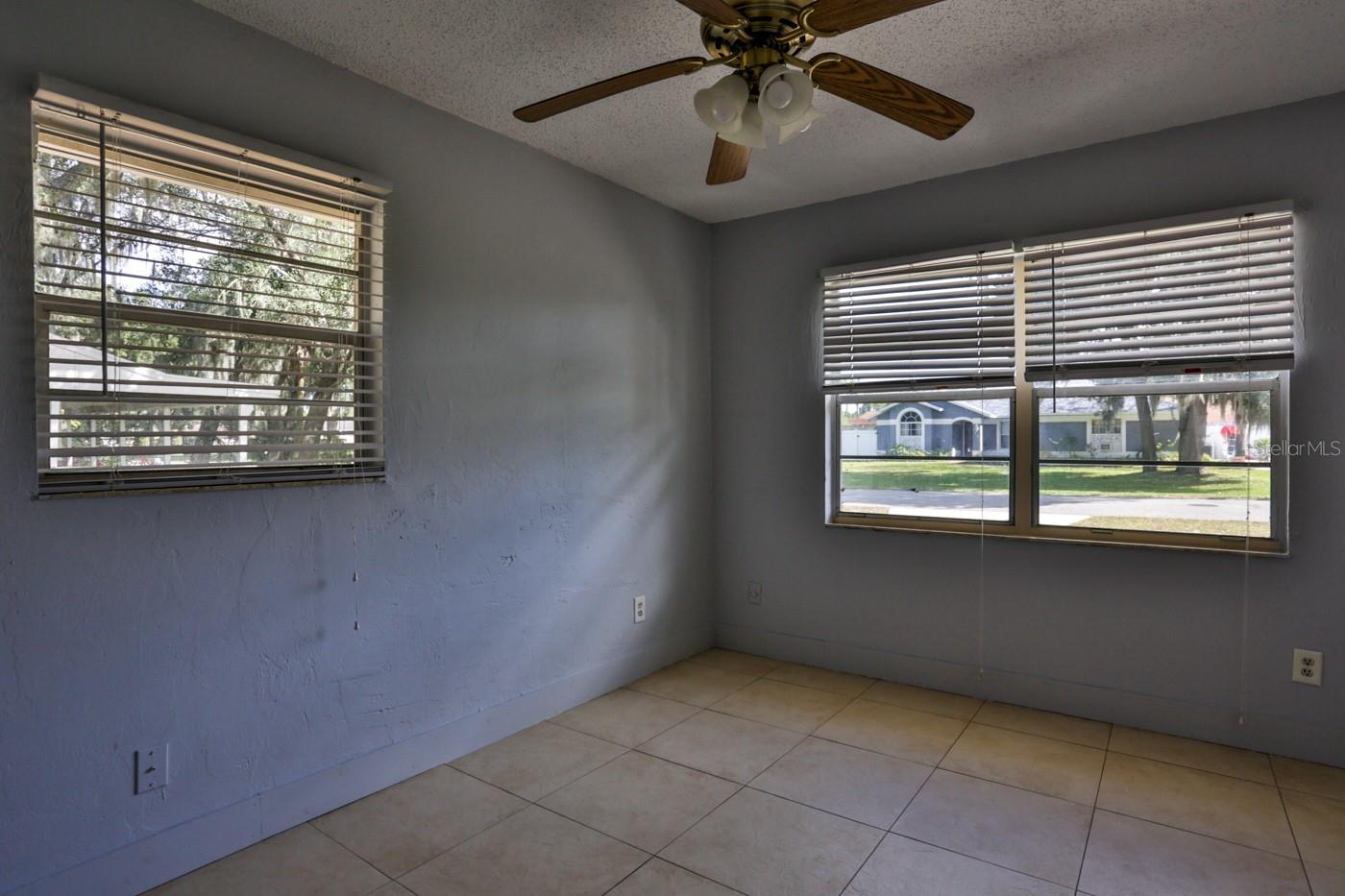 Florida Shores 01 - Residential