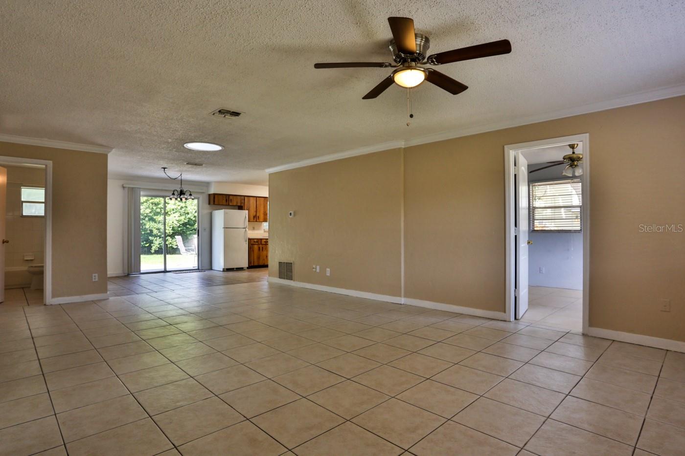 Florida Shores 01 - Residential