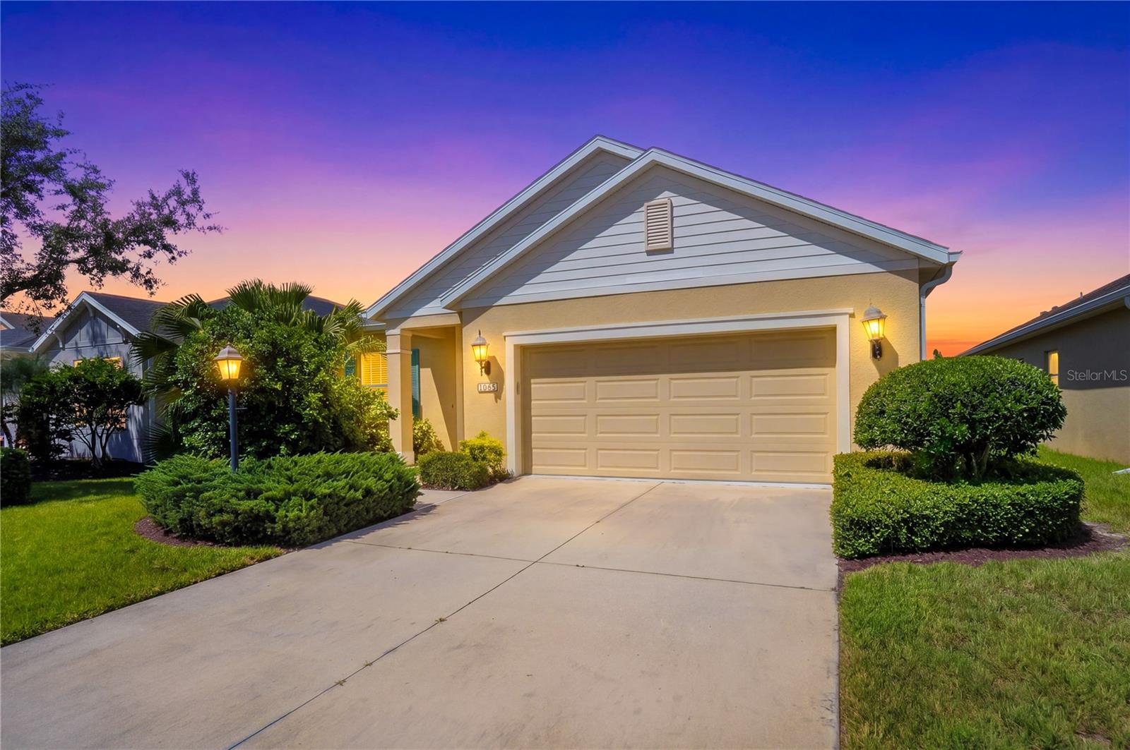4560 SUMMERLAKE CIRCLE