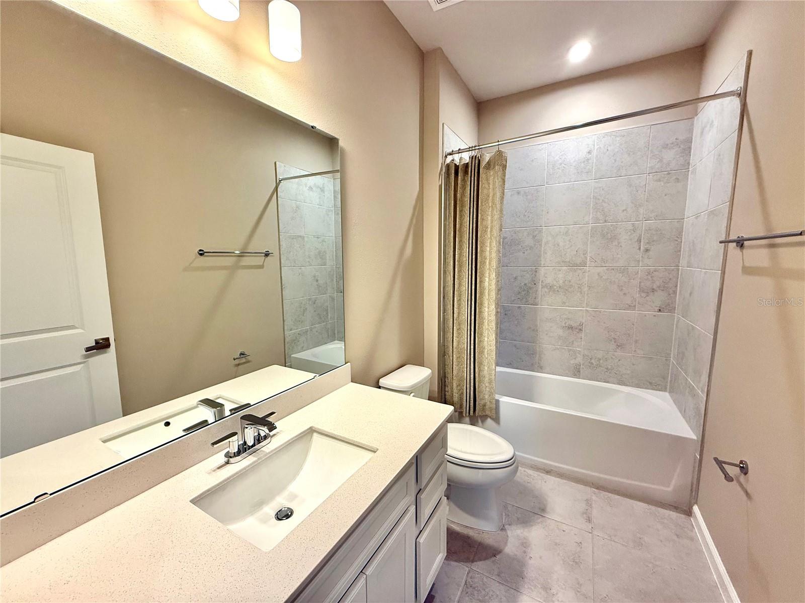 CYPRESS RDG PH 1 - Residential Lease