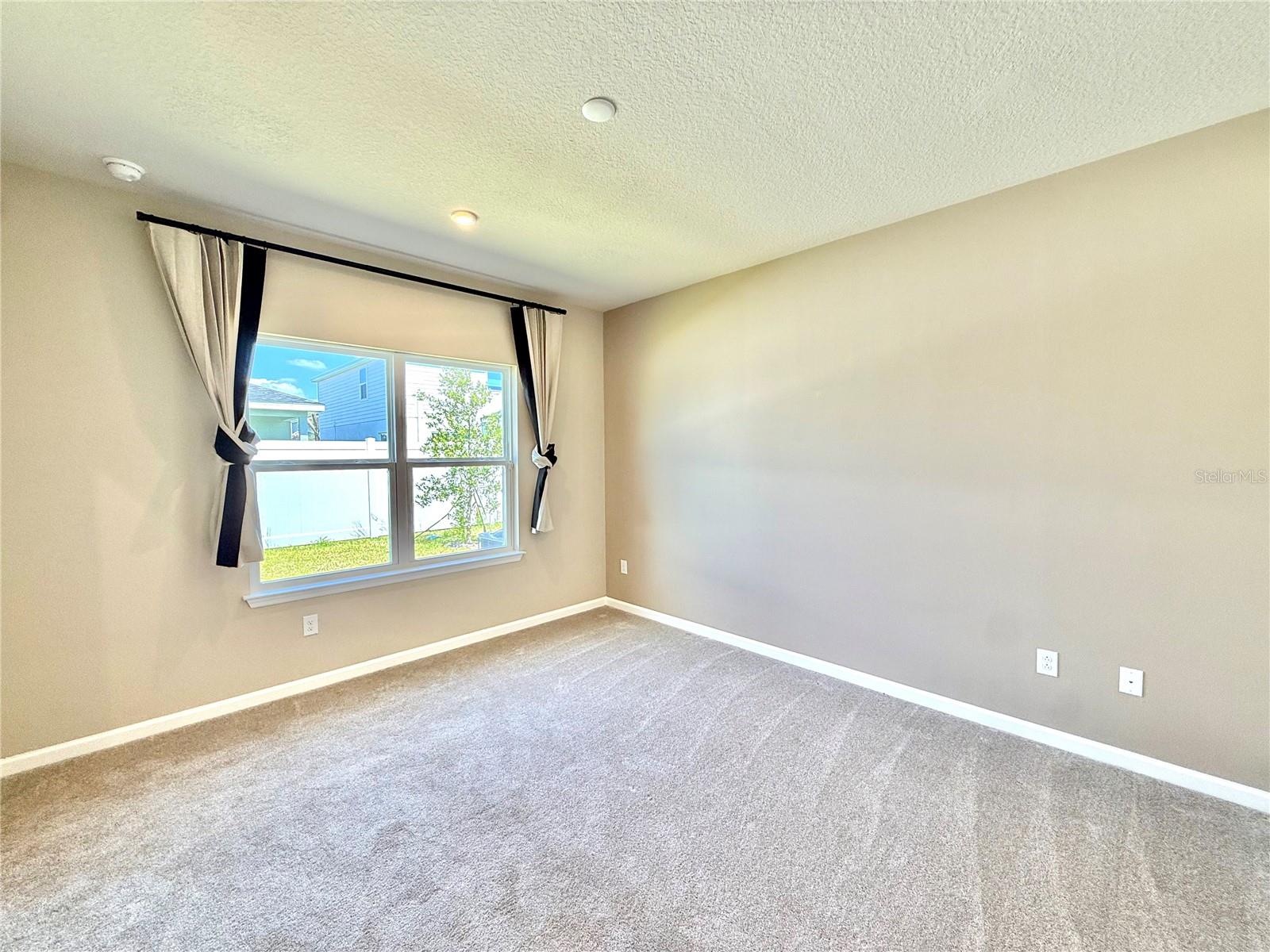 CYPRESS RDG PH 1 - Residential Lease