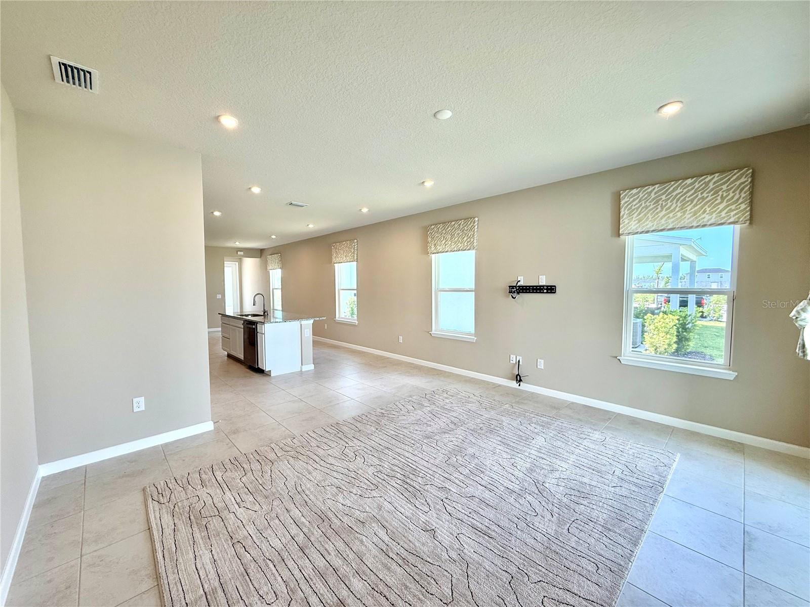 CYPRESS RDG PH 1 - Residential Lease