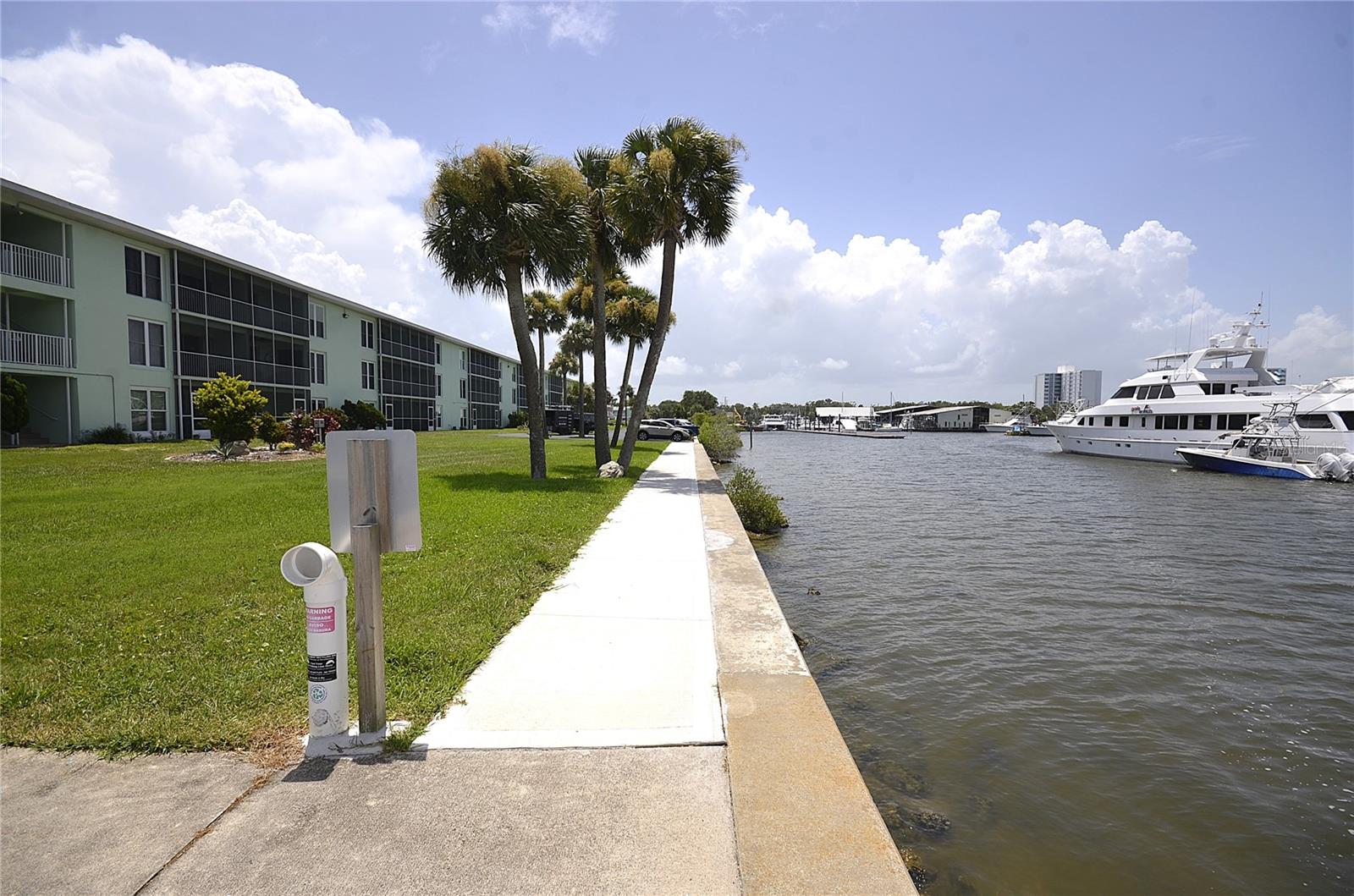 RIVER HOUSE - Residential