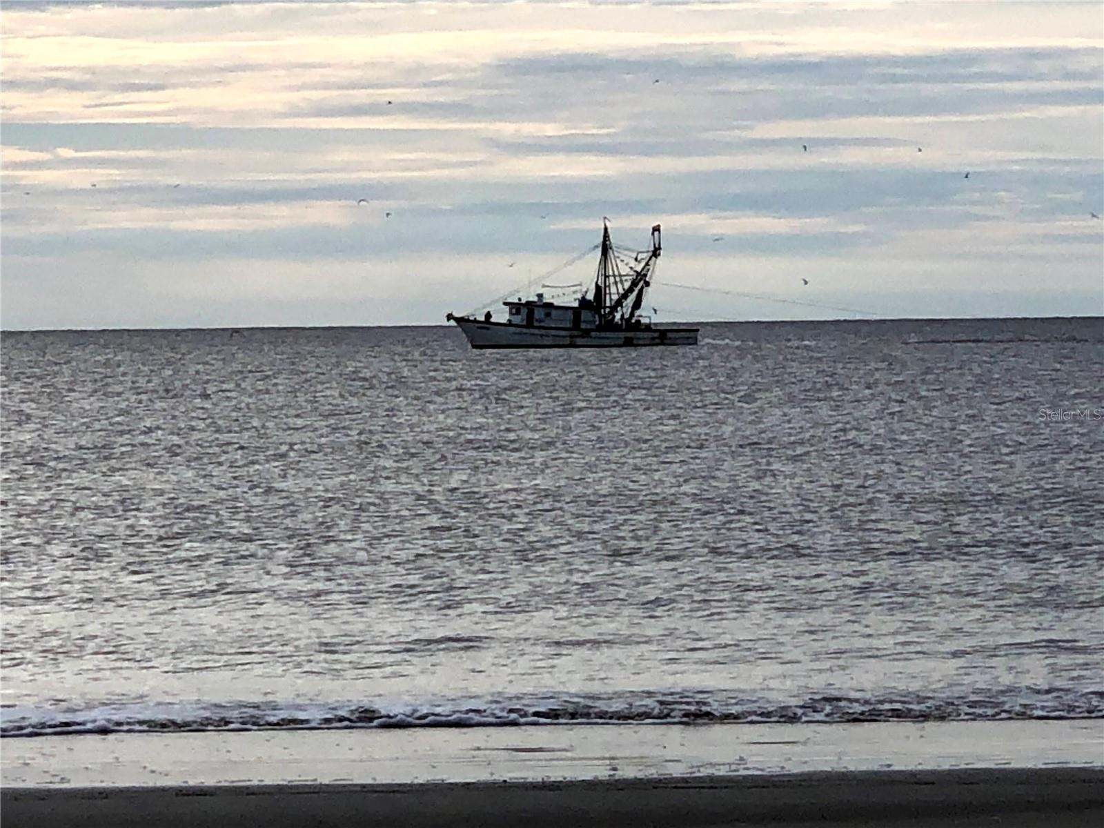 OCEAN RITZ CONDO UNIT 01 - Residential