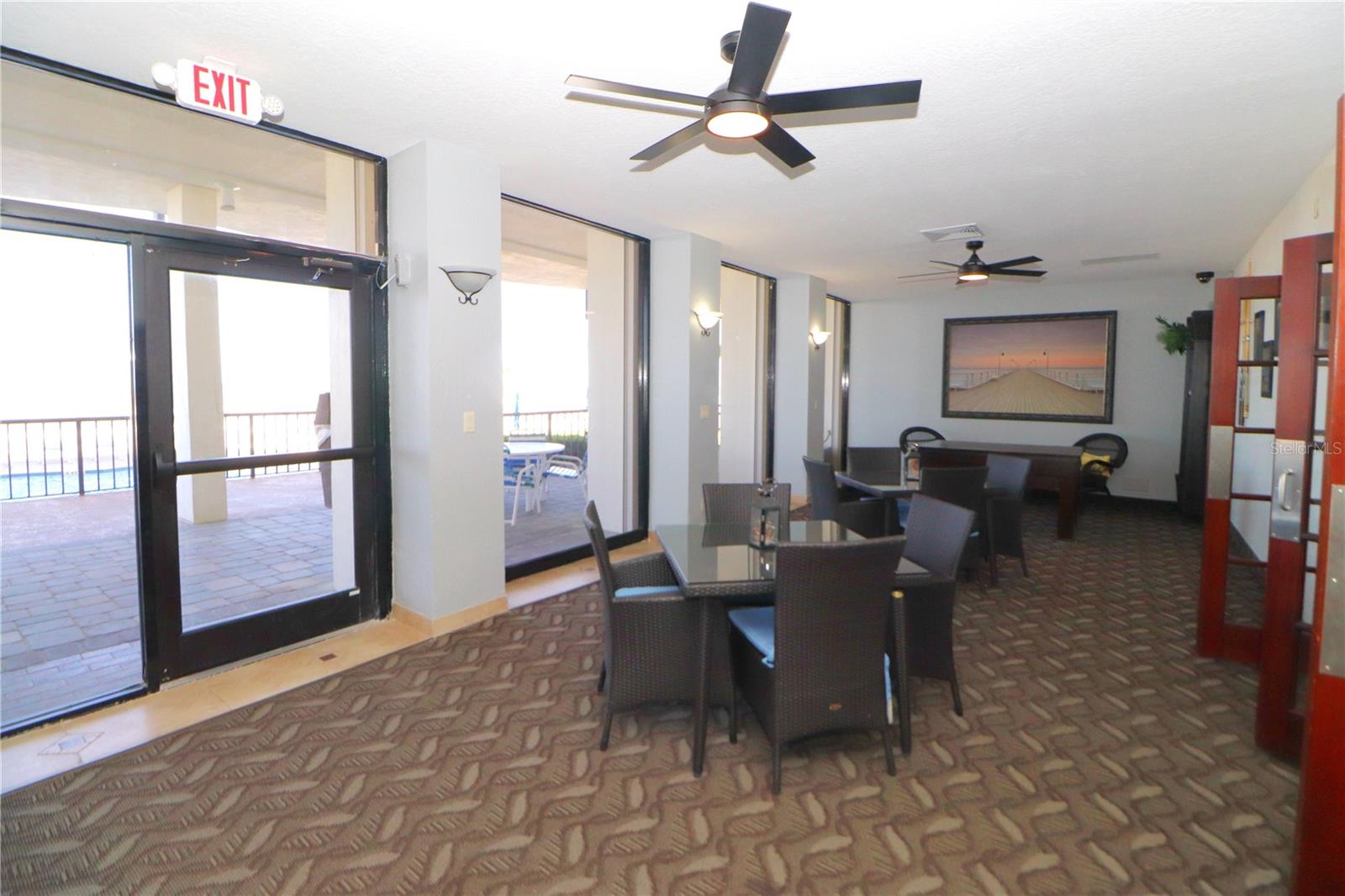 OCEAN RITZ CONDO UNIT 01 - Residential