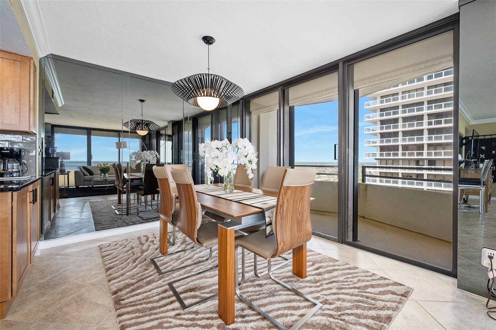 OCEAN RITZ CONDO UNIT 01 - Residential