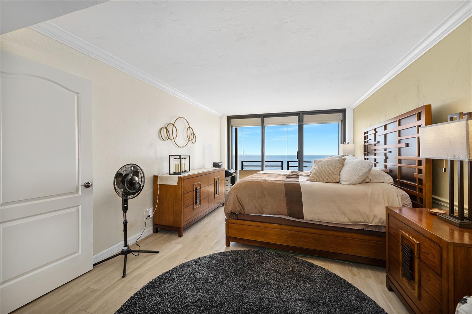 OCEAN RITZ CONDO UNIT 01 - Residential