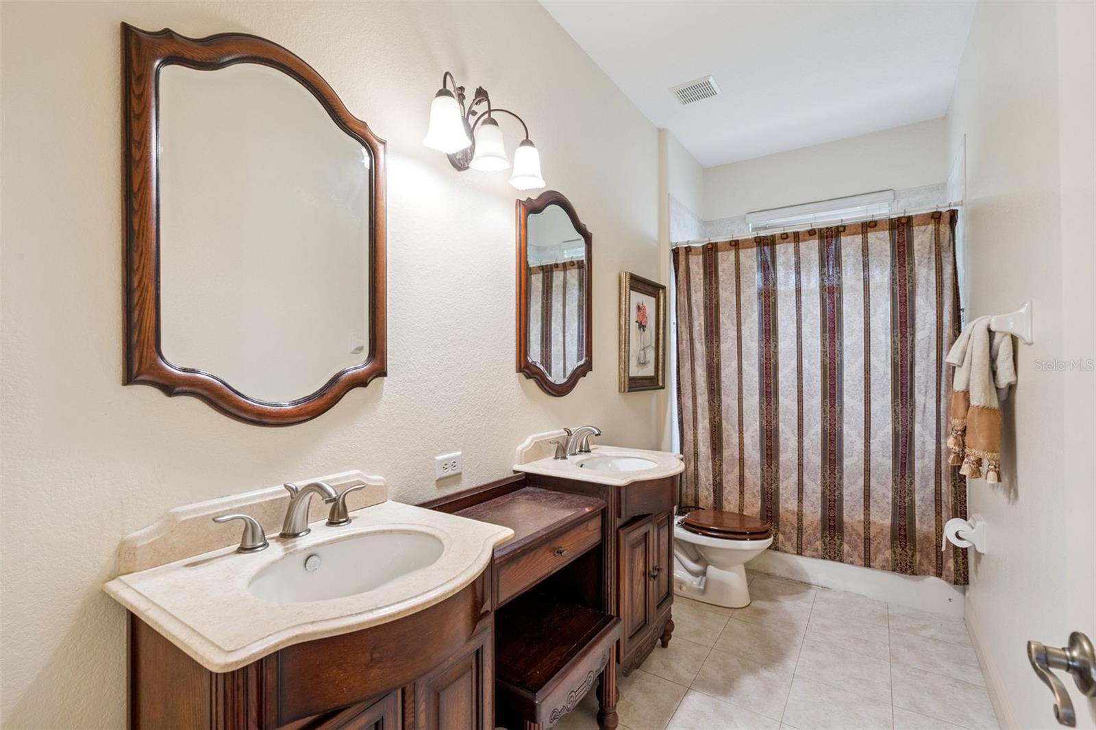 LAKE MONTGOMERY ESTATES - Residential