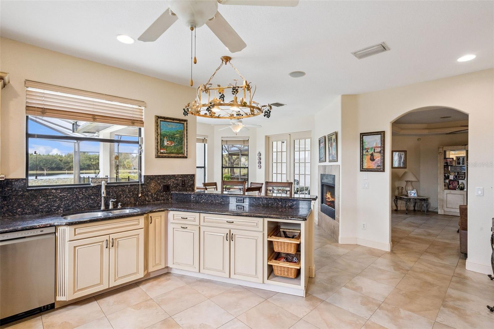 LAKE MONTGOMERY ESTATES - Residential