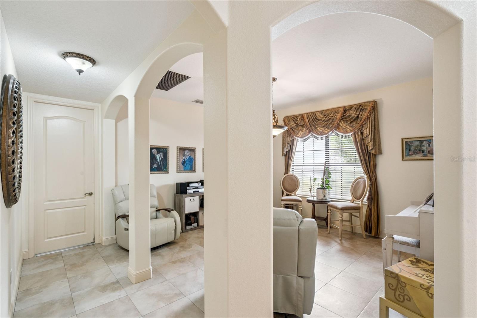 LAKE MONTGOMERY ESTATES - Residential