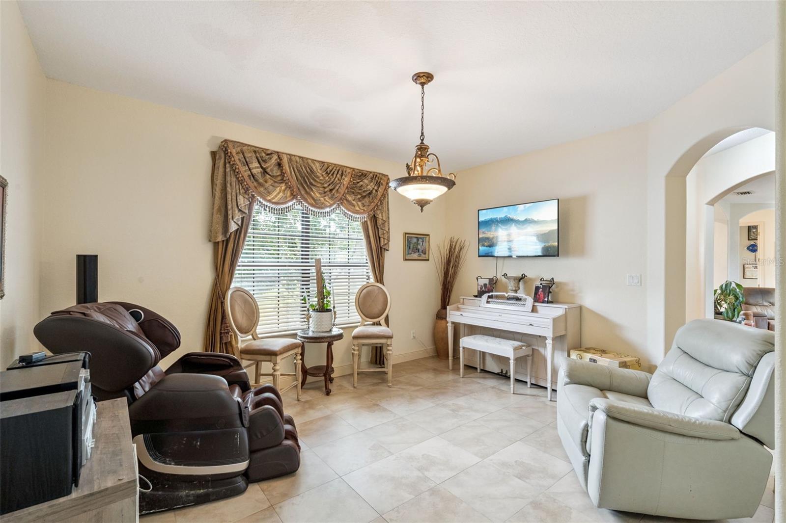 LAKE MONTGOMERY ESTATES - Residential