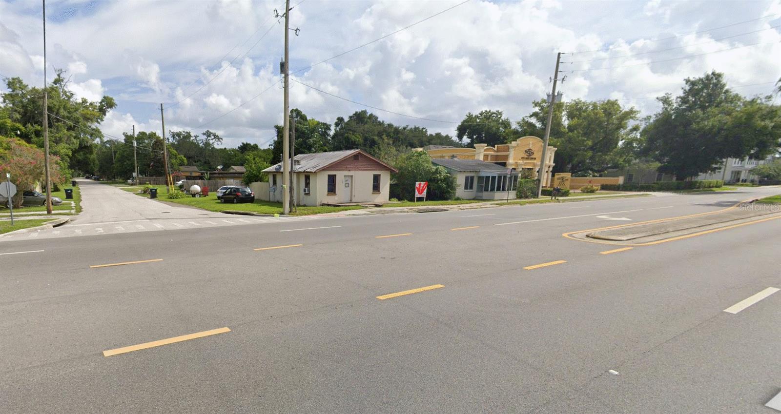 MICHIGAN AVE PARK - Commercial Sale