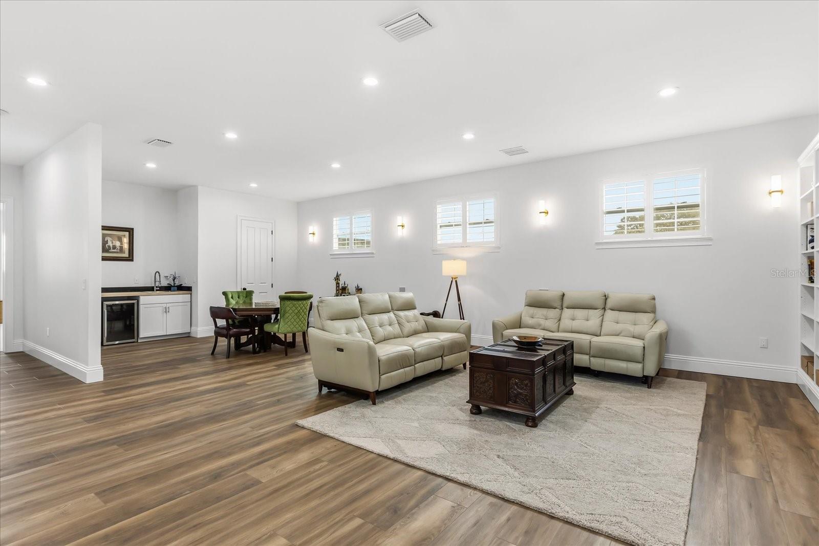 S L & I C - Residential