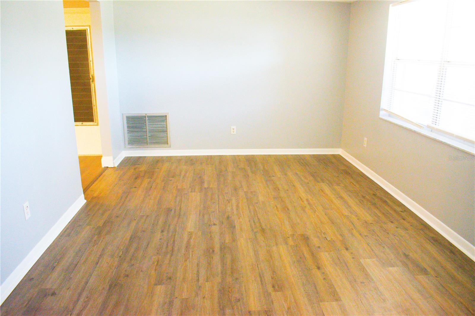 MAGNOLIA VALLEY - Residential Lease