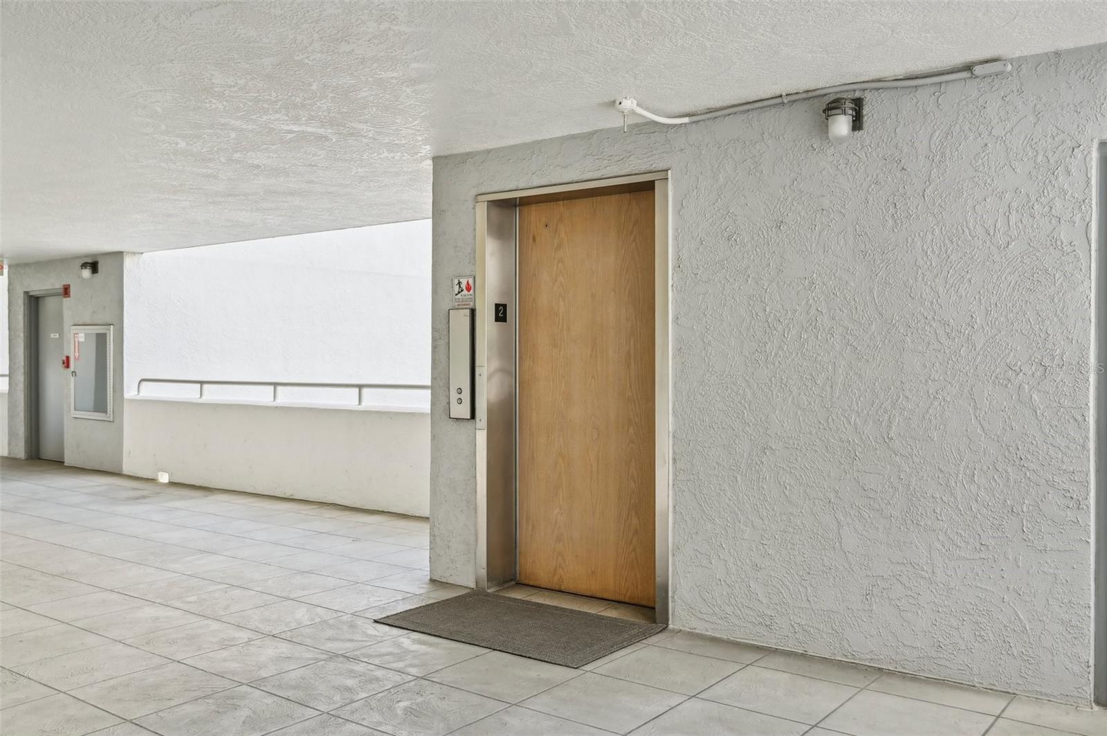 1050 RIVERSIDE DRIVE A201