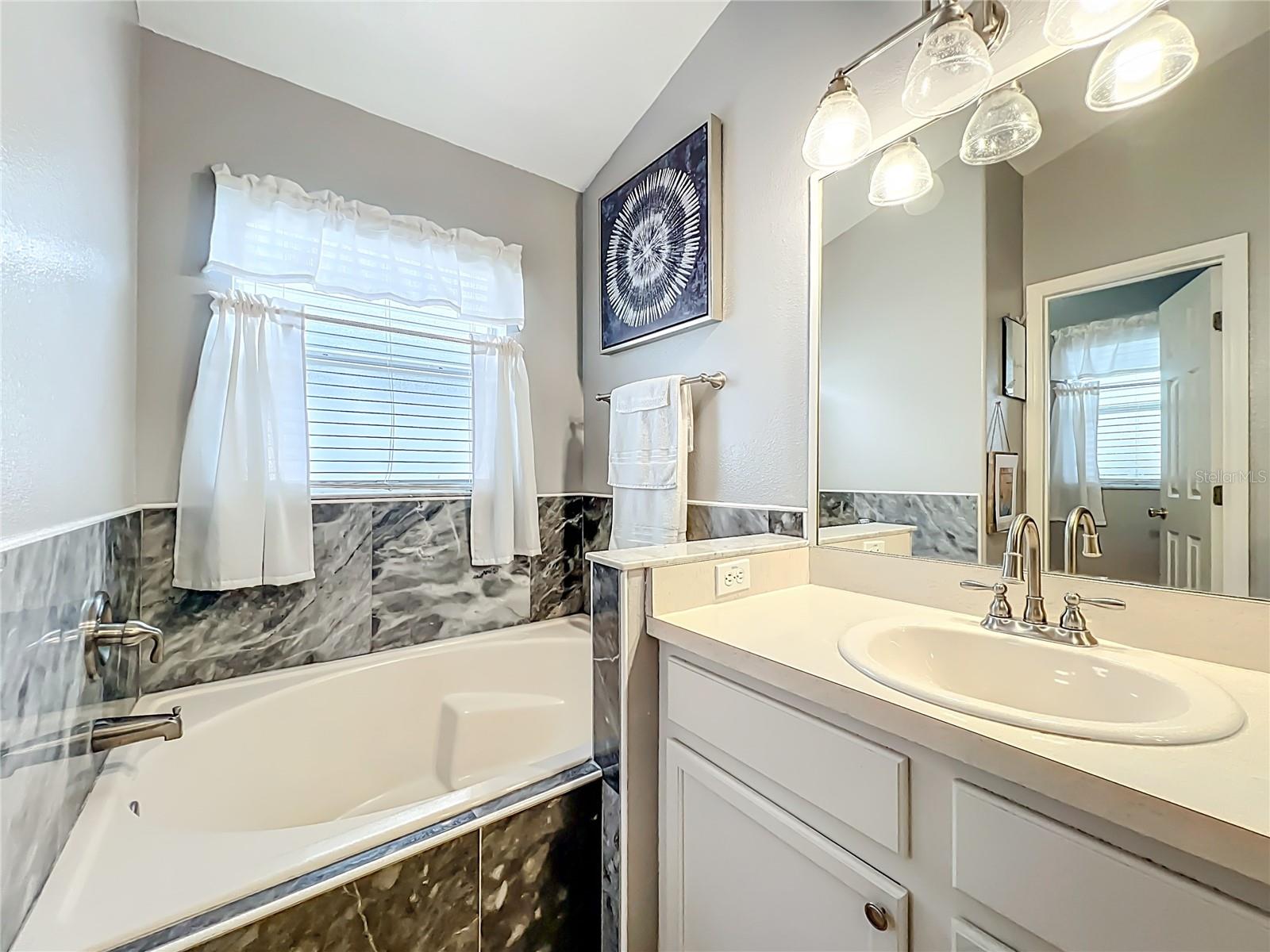 SANDY CREEK 48 117 - Residential Lease