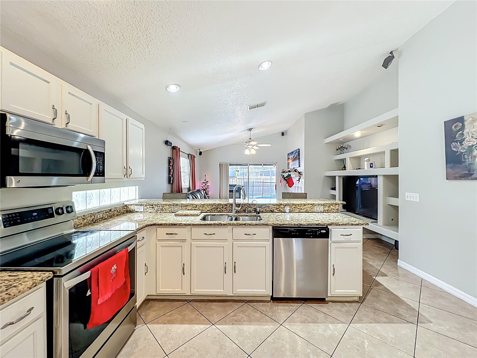 SANDY CREEK 48 117 - Residential Lease