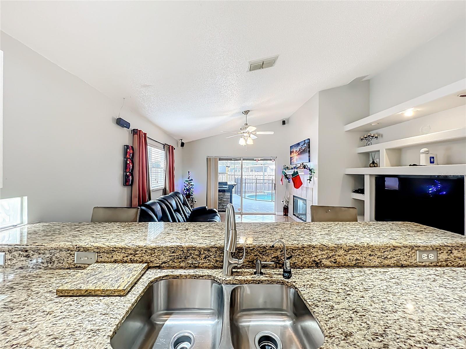 SANDY CREEK 48 117 - Residential Lease