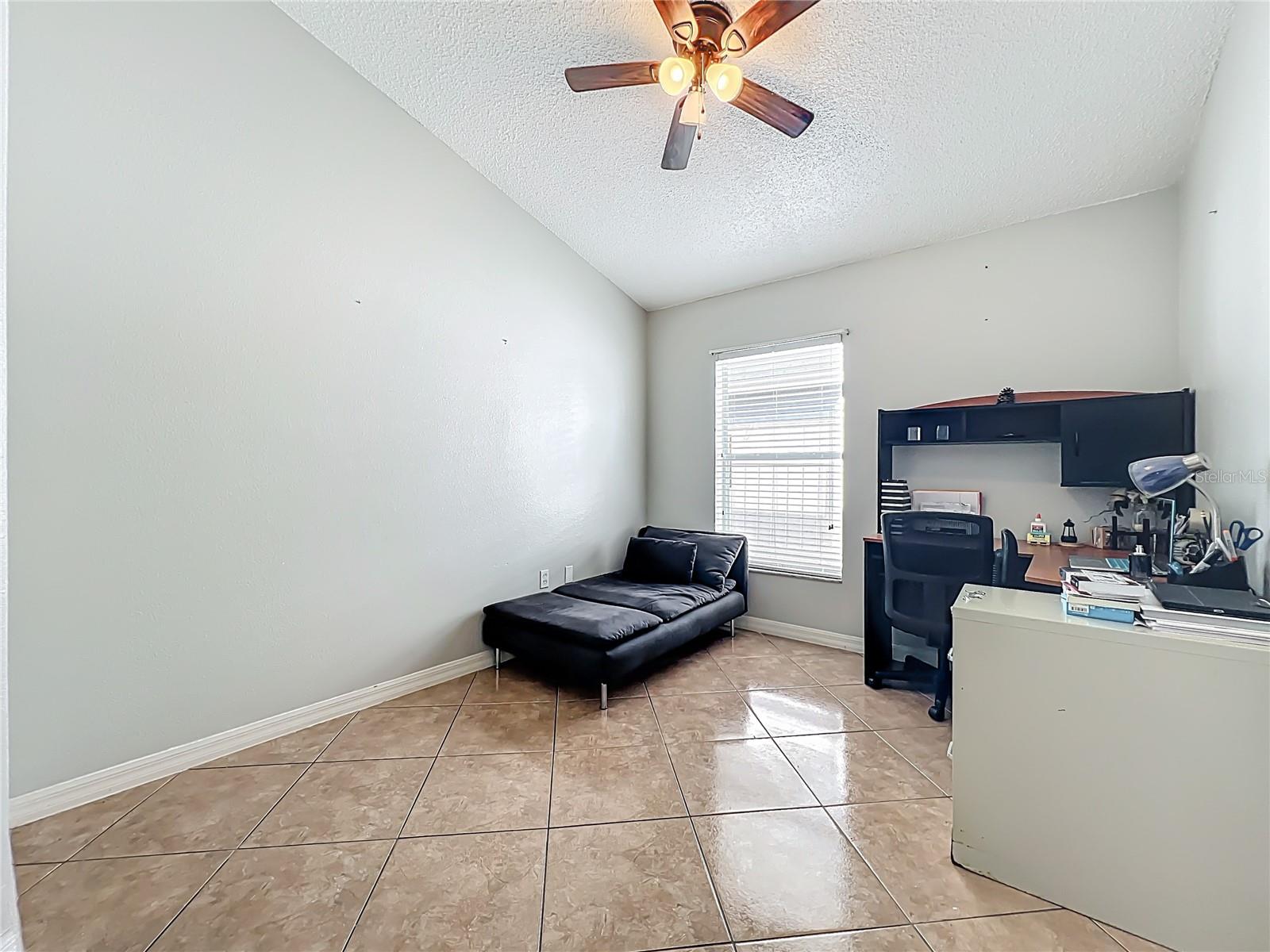 SANDY CREEK 48 117 - Residential Lease