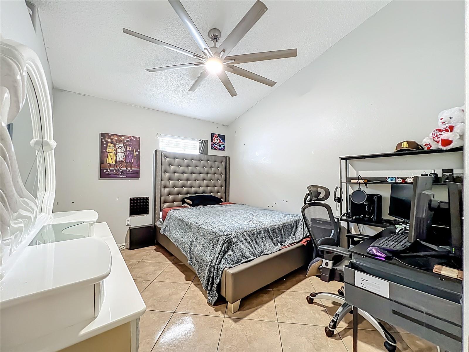 SANDY CREEK 48 117 - Residential Lease