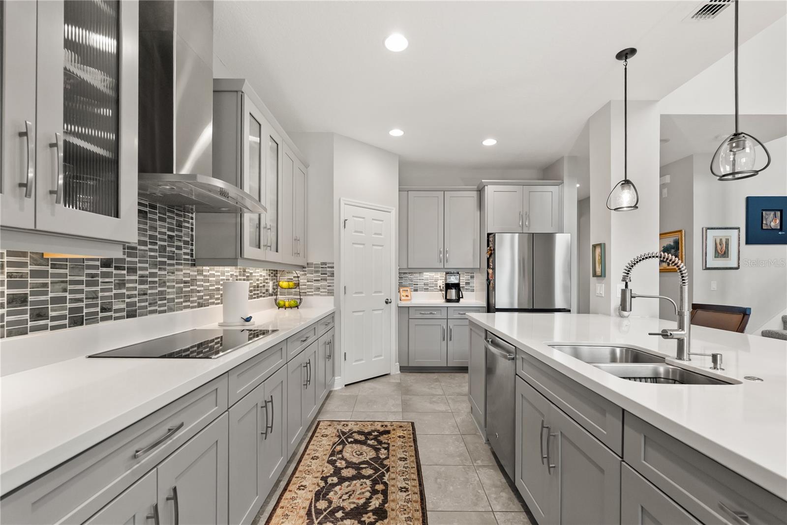 GROVELAND WATERSIDE POINTE PH 01 - Residential