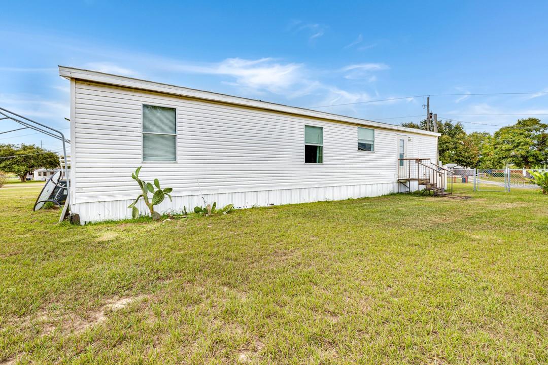 LAKE MYRTLE SHORES - Residential