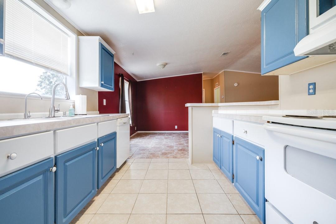 LAKE MYRTLE SHORES - Residential