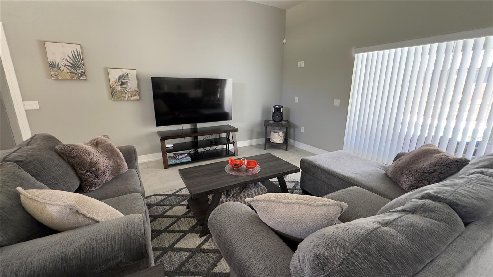 LAKE SARASOTA - Residential Lease