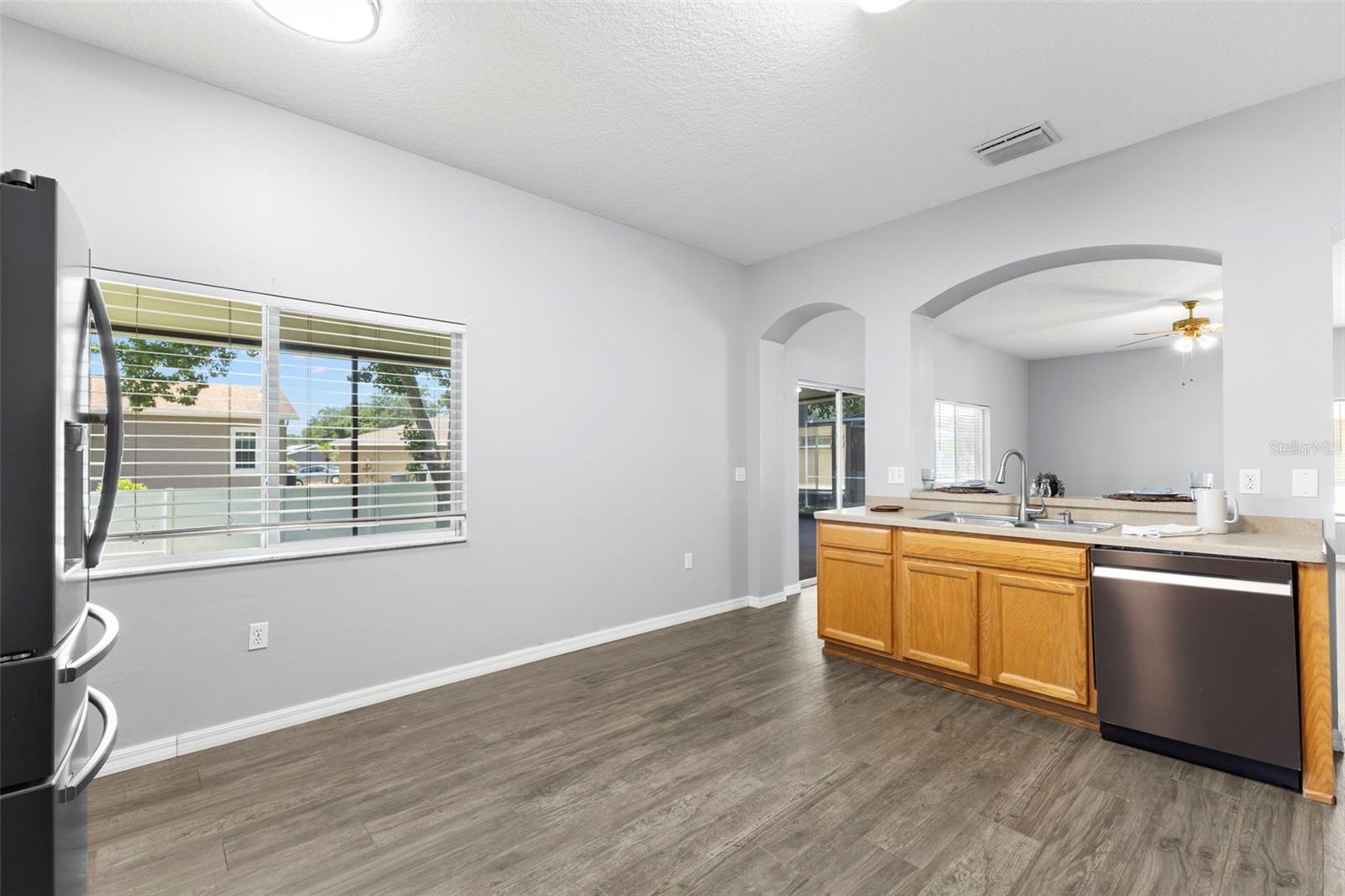 EASTLAKE OAKS PH 4 - Residential