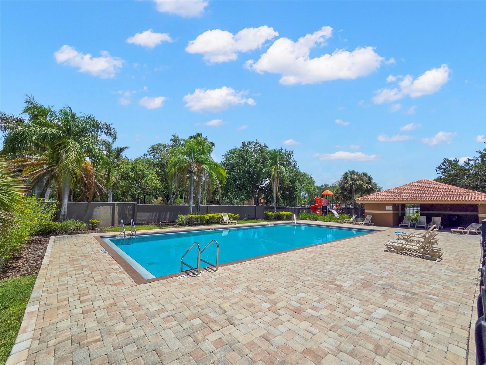EASTLAKE OAKS PH 4 - Residential
