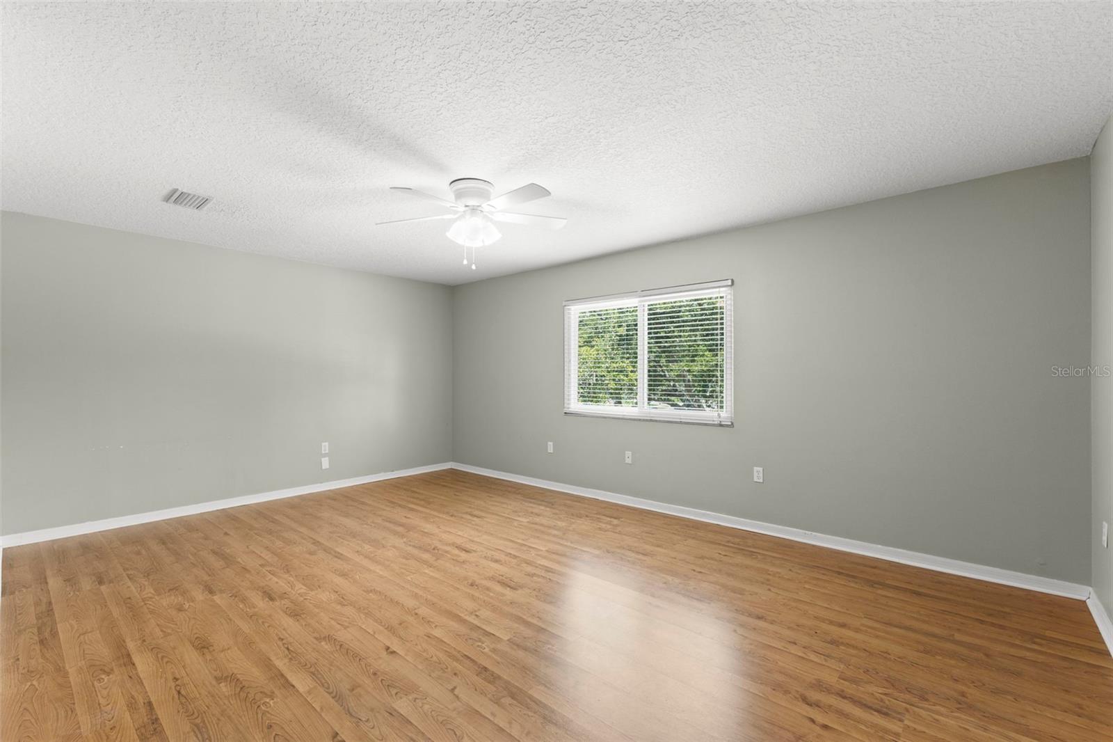 EASTLAKE OAKS PH 4 - Residential