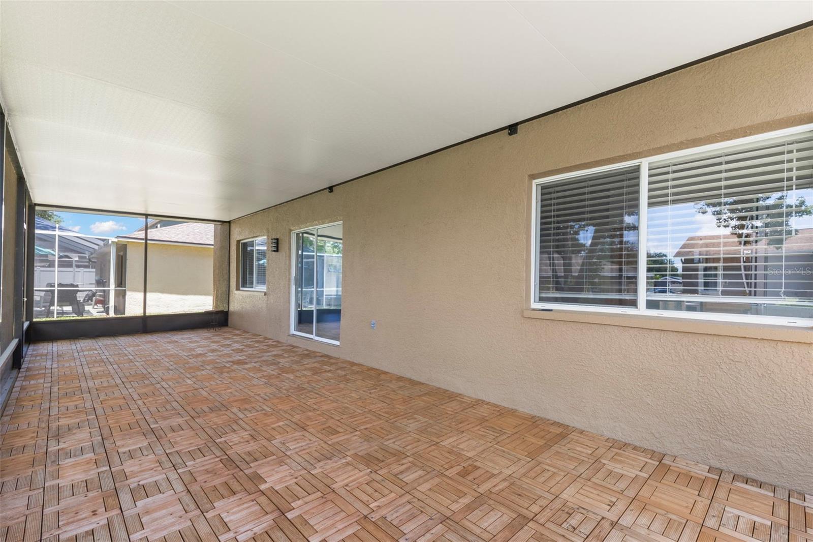 EASTLAKE OAKS PH 4 - Residential