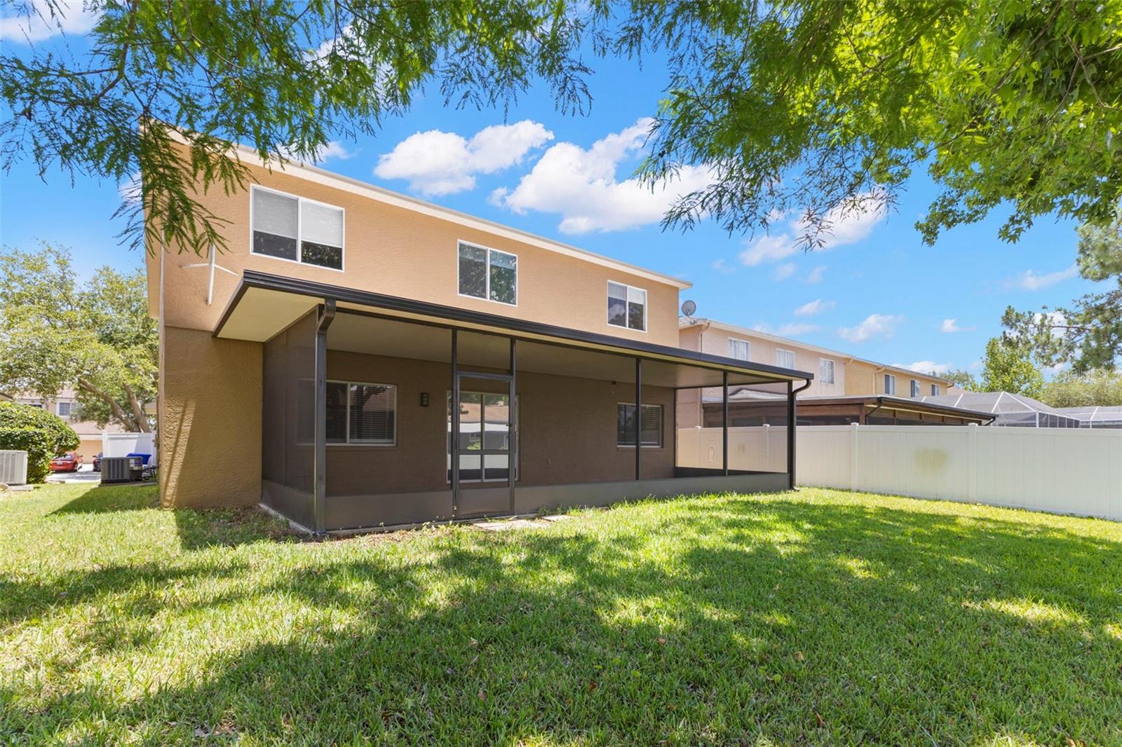 EASTLAKE OAKS PH 4 - Residential