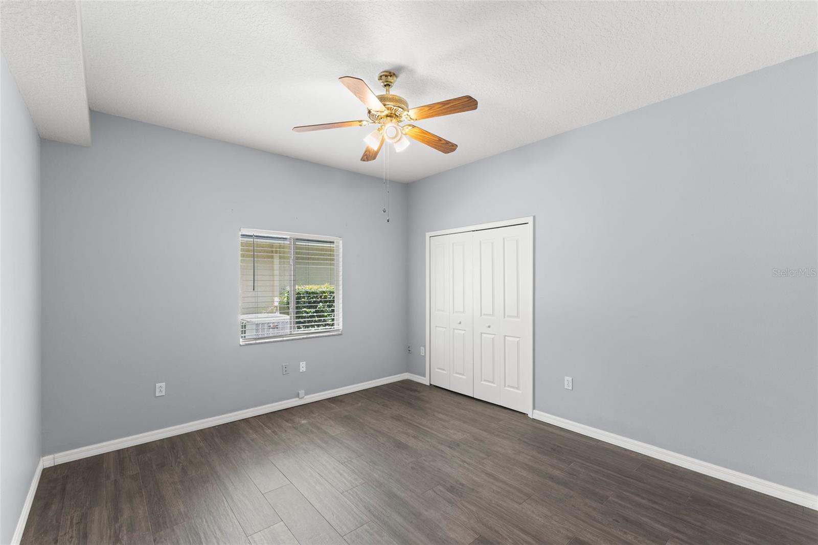 EASTLAKE OAKS PH 4 - Residential