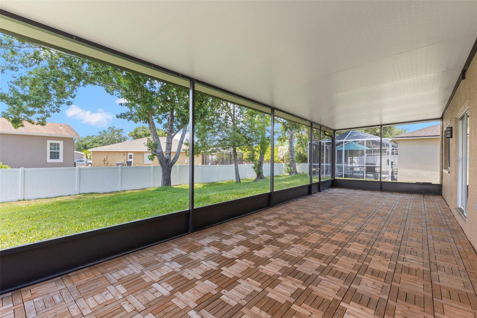 EASTLAKE OAKS PH 4 - Residential
