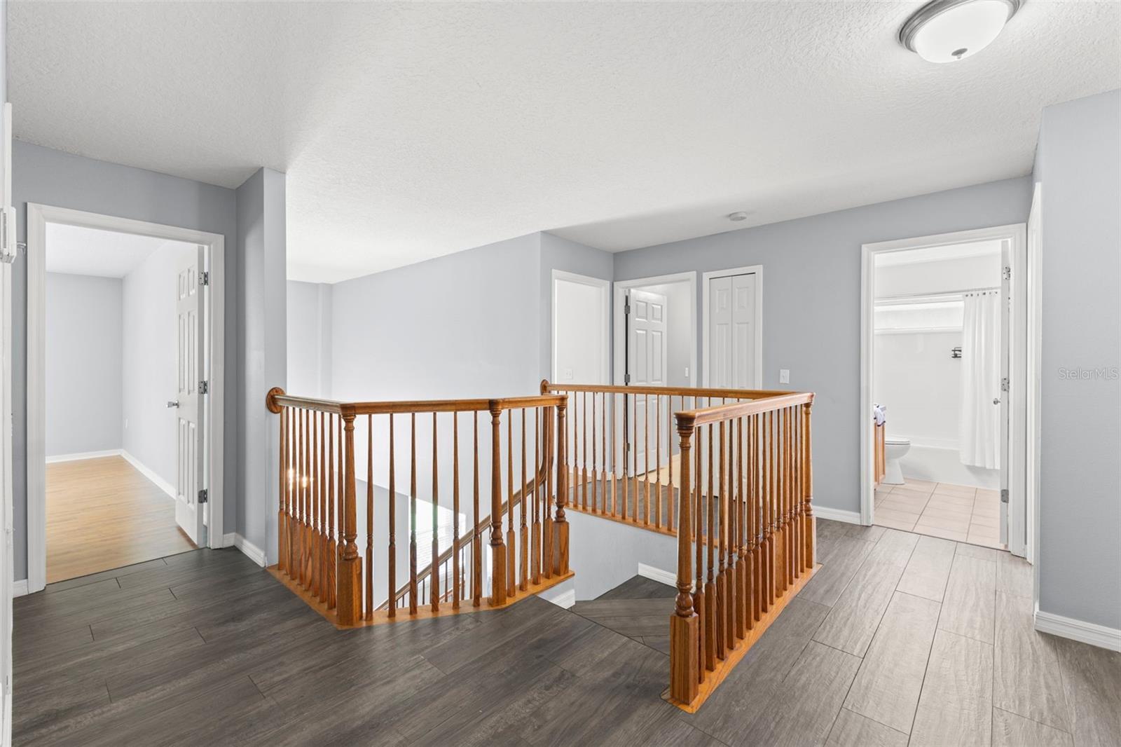 EASTLAKE OAKS PH 4 - Residential