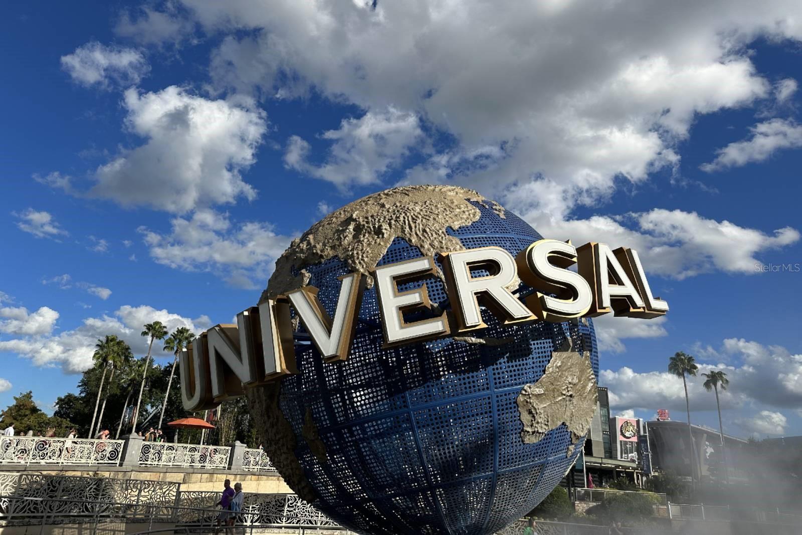 EMERALD ISLAND RESORT PH 4 - Residential