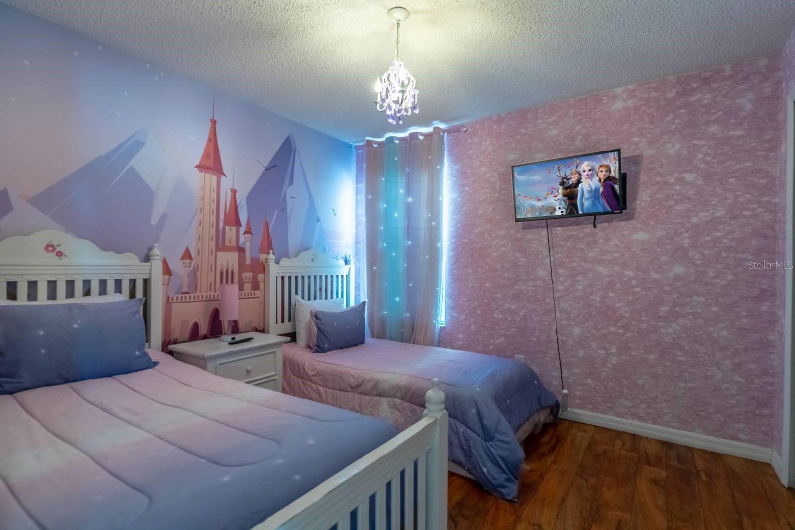 EMERALD ISLAND RESORT PH 4 - Residential