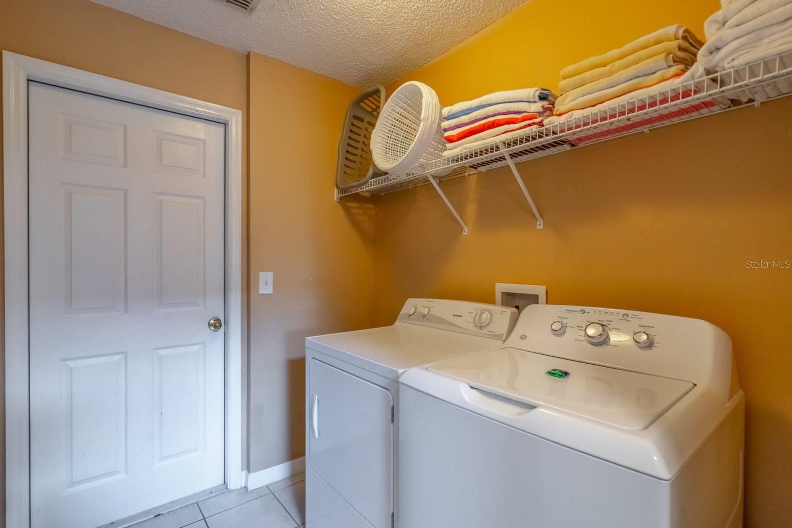 EMERALD ISLAND RESORT PH 4 - Residential