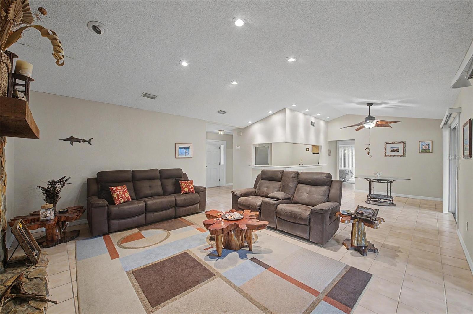 3580 N HIAWATHA TERRACE