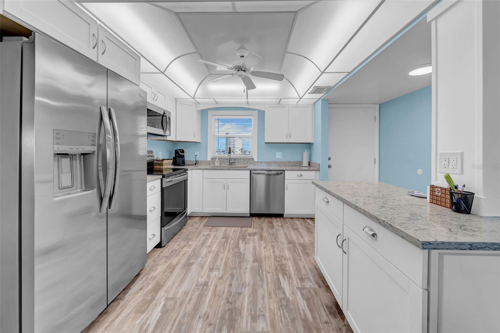 COLUMBIA TOWERS CONDO - Residential