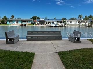 COLUMBIA TOWERS CONDO - Residential