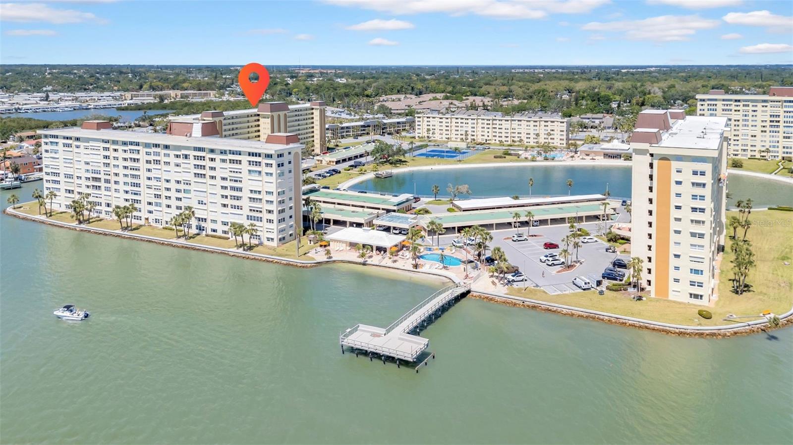 COLUMBIA TOWERS CONDO - Residential