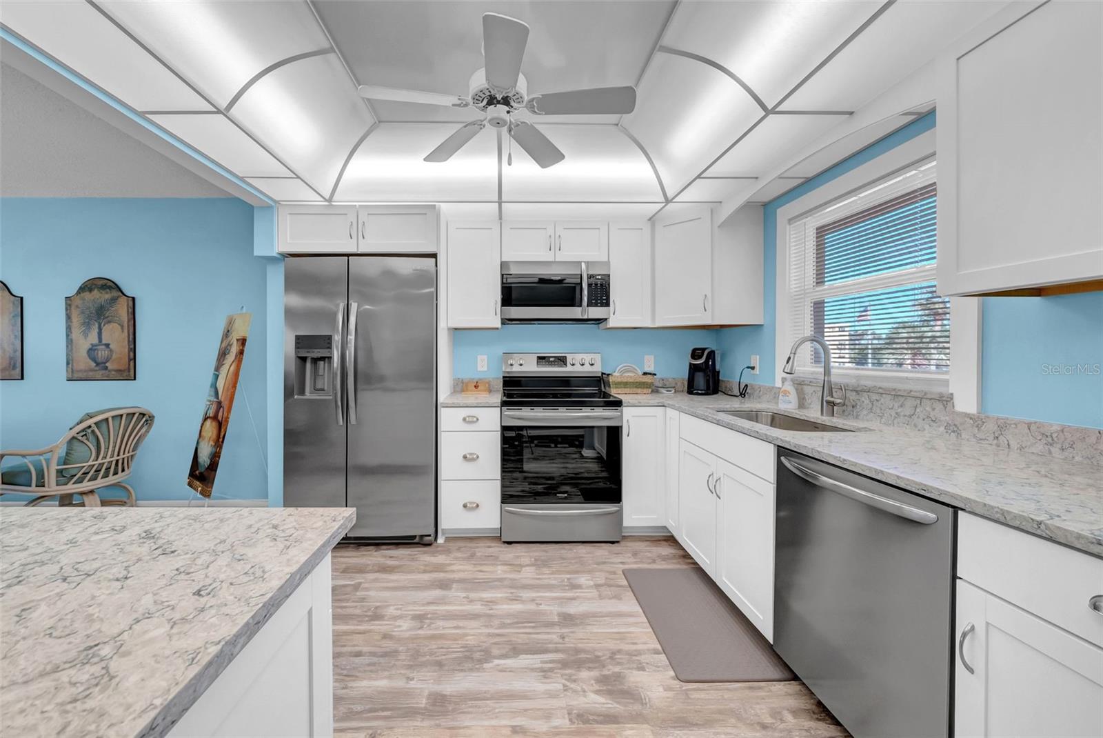 COLUMBIA TOWERS CONDO - Residential