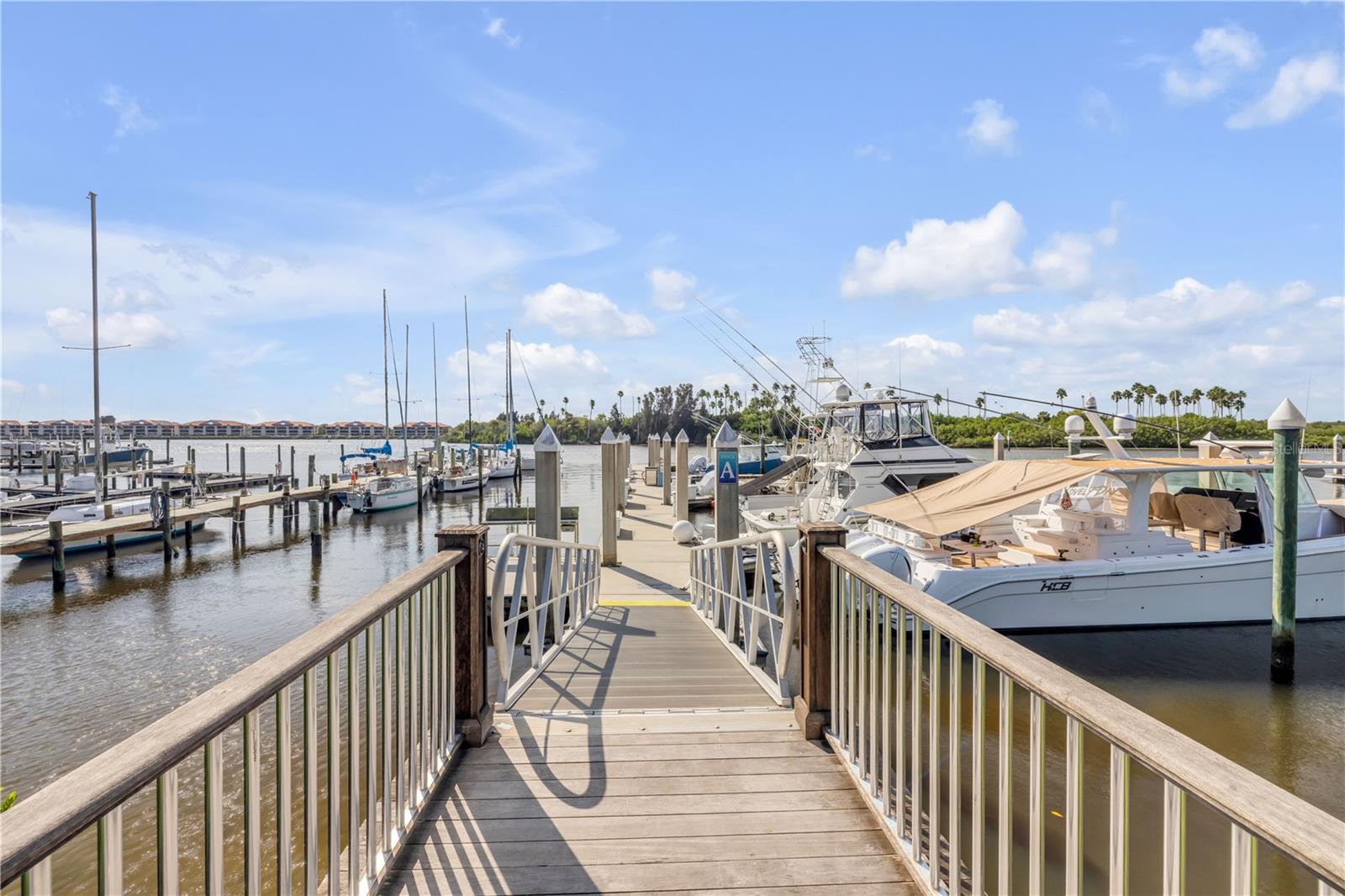 NEW SMYRNA BEACH HARBOR - Residential