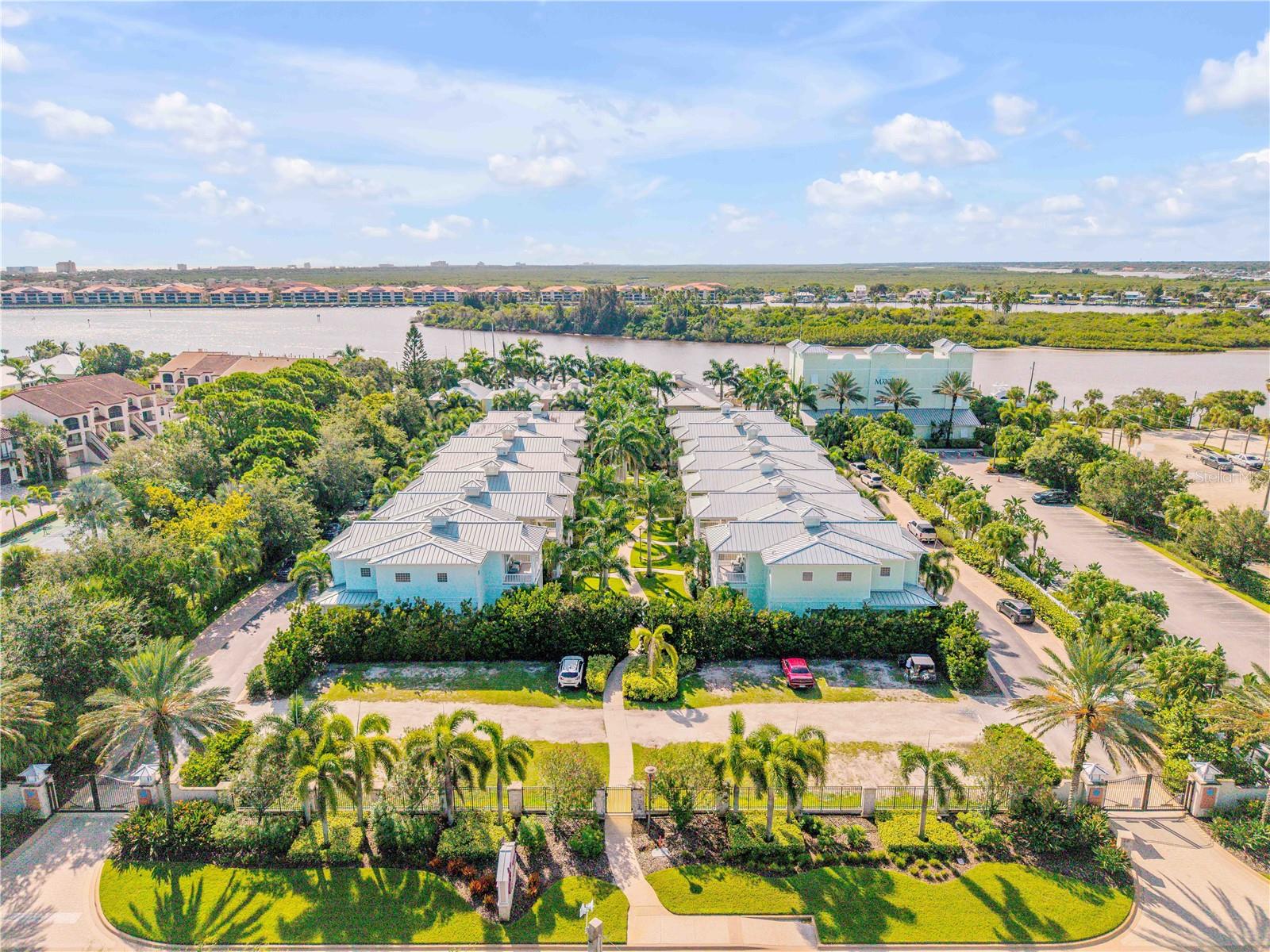 NEW SMYRNA BEACH HARBOR - Residential
