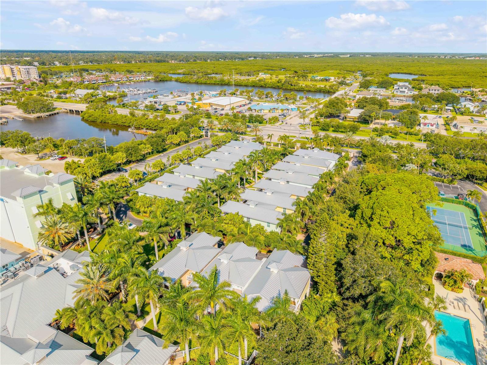 NEW SMYRNA BEACH HARBOR - Residential