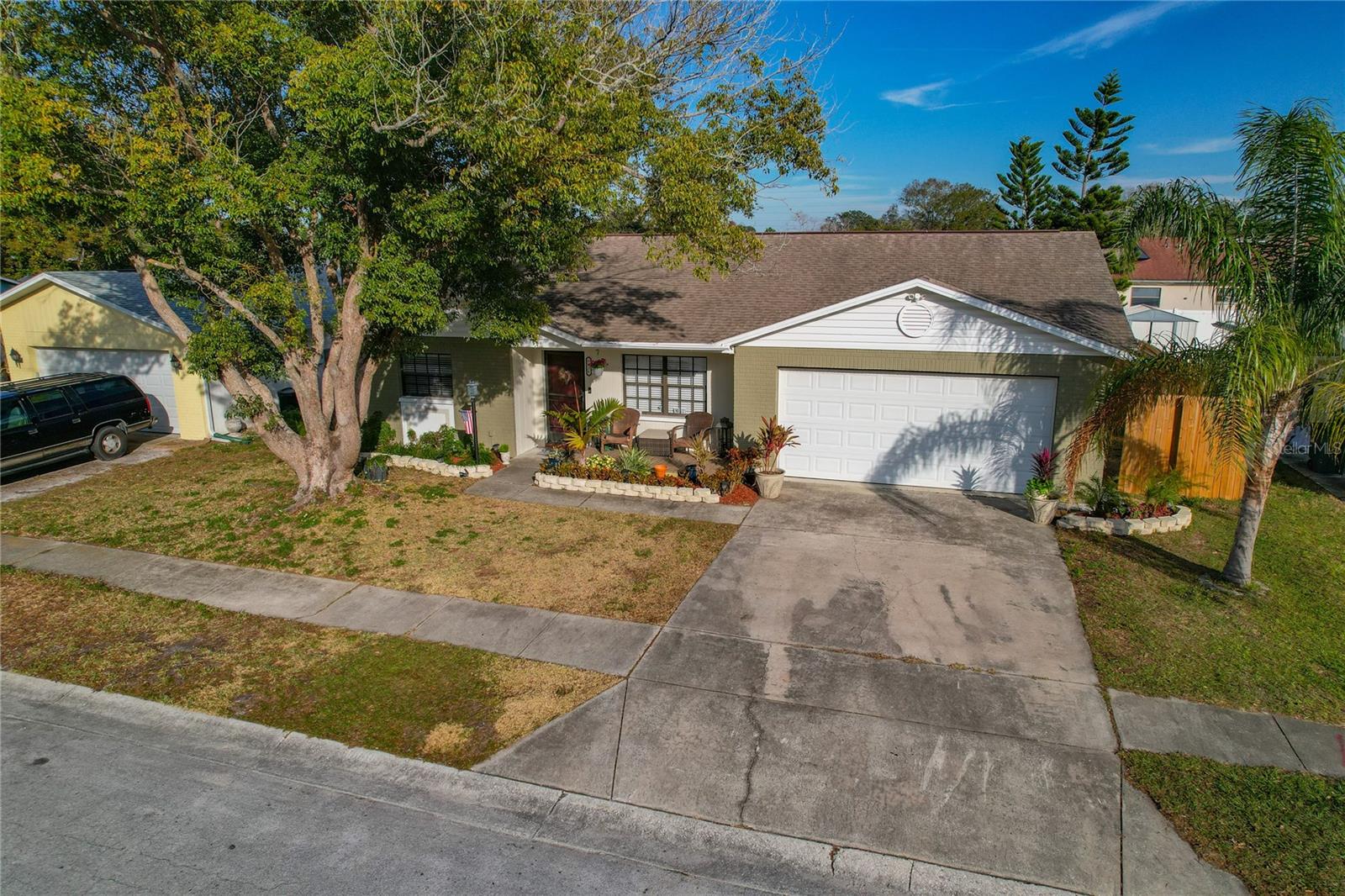 5036 GLENHURST LANE