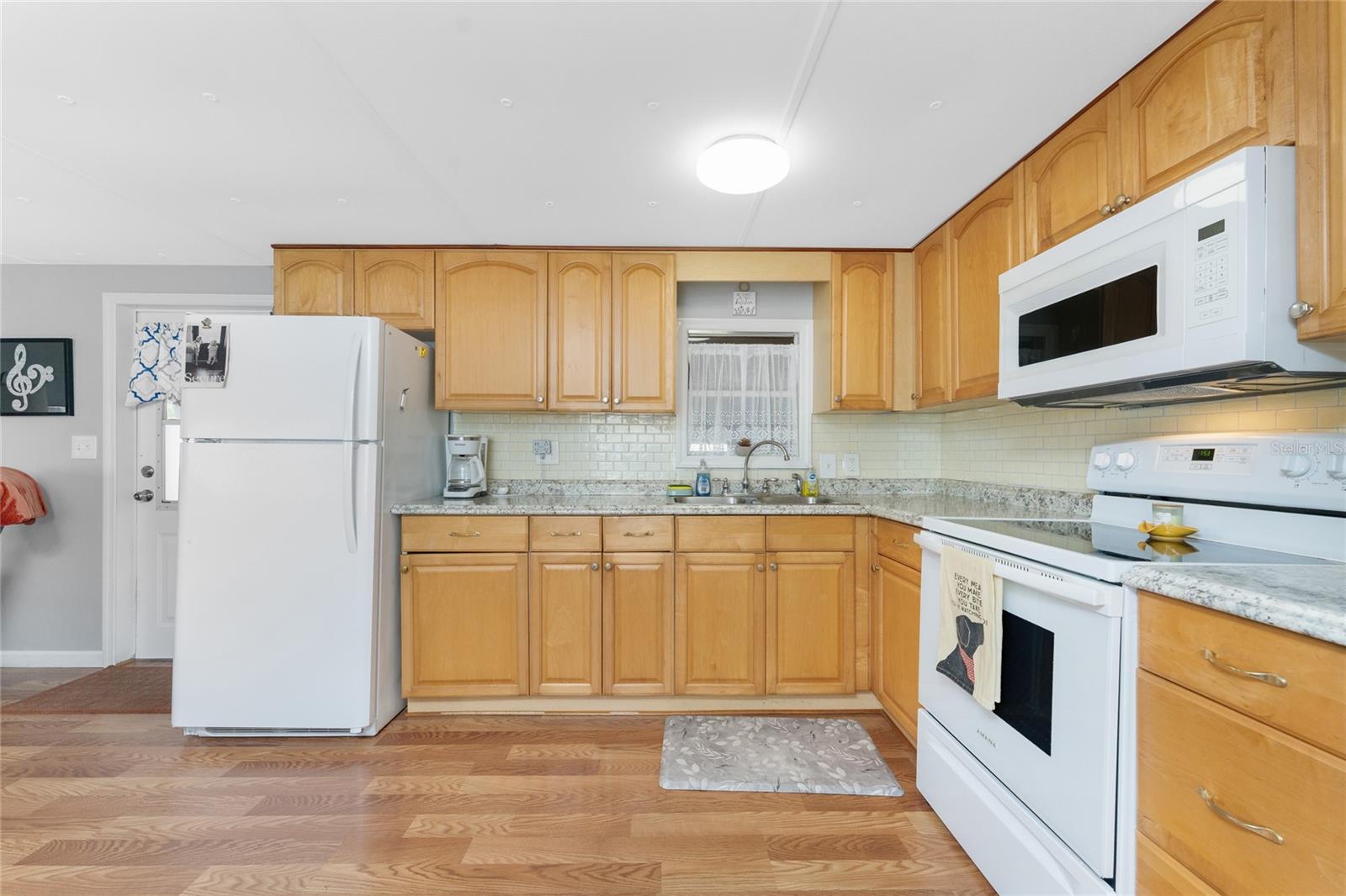 VILLAGE HOLIDAY LAKE - Residential