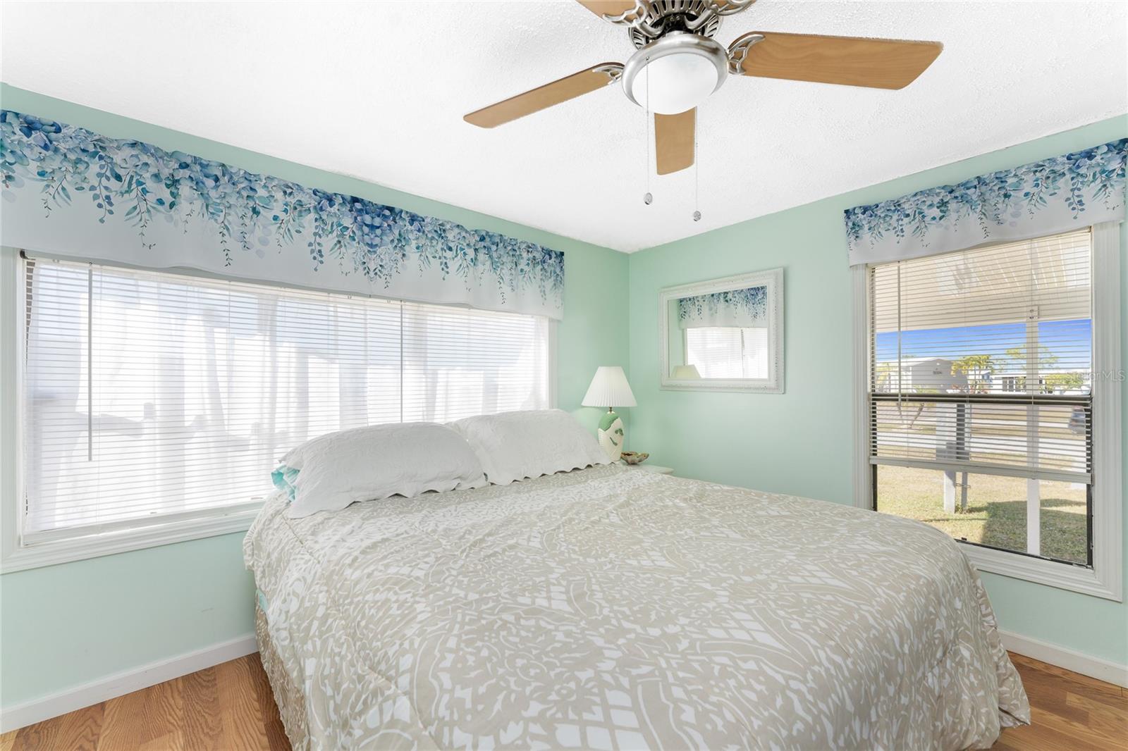 VILLAGE HOLIDAY LAKE - Residential